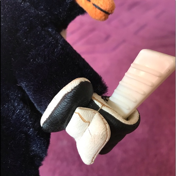 RARE 1997 Pittsburgh Penguins Hockey Iceburgh goalie logo plush mascot NHL merch - Picture 7 of 10